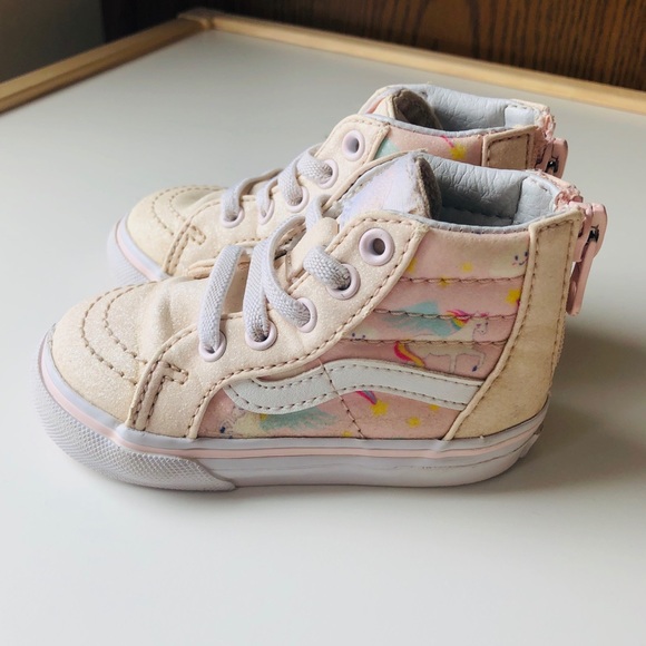 vans high tops size 4